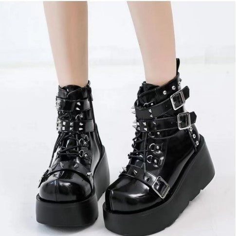 Women's Chunky Round-Toe Dr Martens Style Platform Boots | Side Zipper Wedge Heel