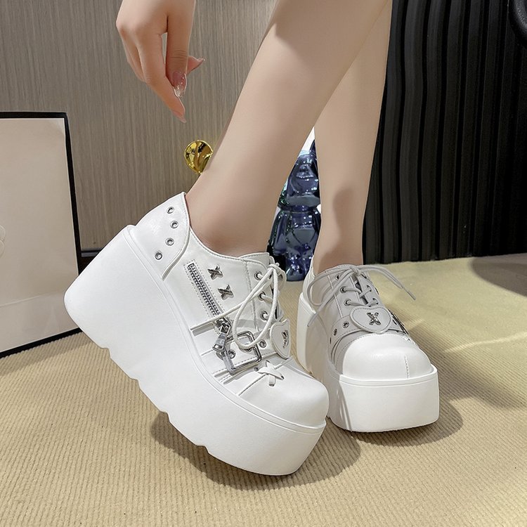 Women's Chunky Round-Toe Dr Martens Style Platform Boots | Side Zipper Wedge Heel